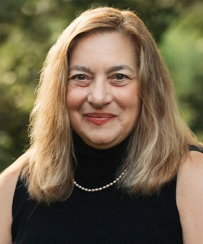 Debra Perry Ozug ’79, ’87G